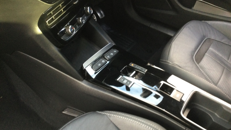 Vauxhall Mokka 100kW Ultimate 50kWh 5dr Auto Electric Hatchback